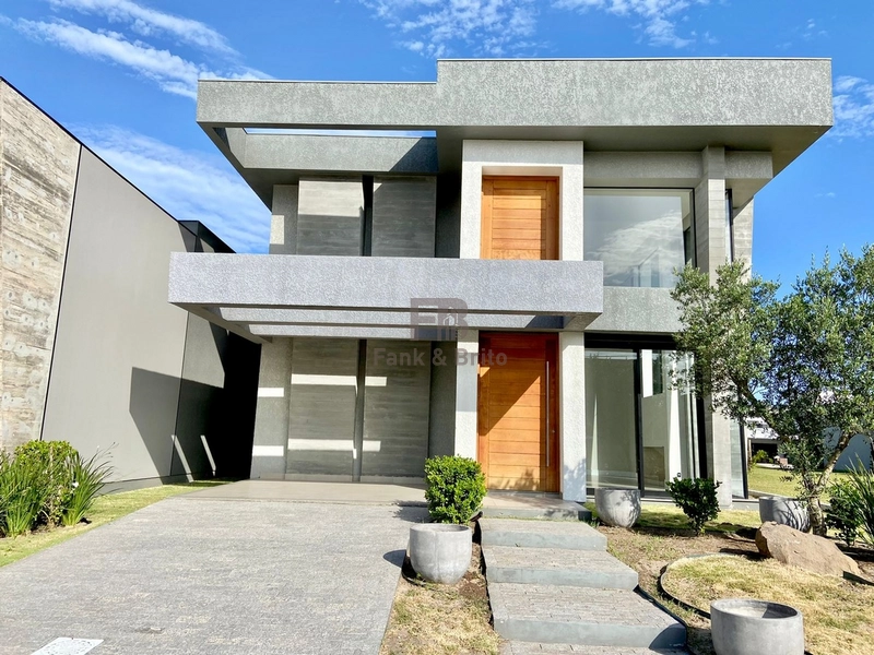 CASA A VENDA EM CONDOMINIO FECHADO: 3ª foto da galeria de imagens do imóvel