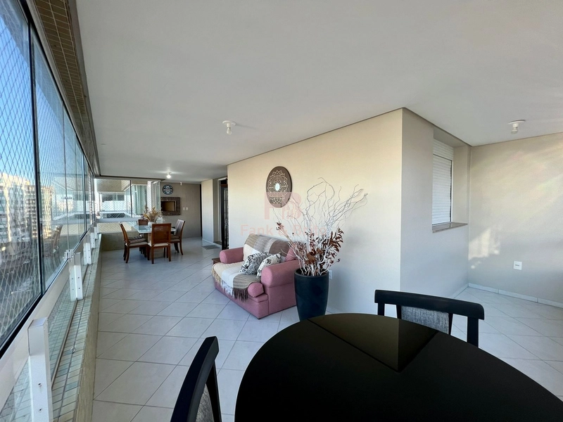 Apartamento à Venda - 3 Dormitórios (1 Suíte) com Vista para o Mar: 15ª foto da galeria de imagens do imóvel