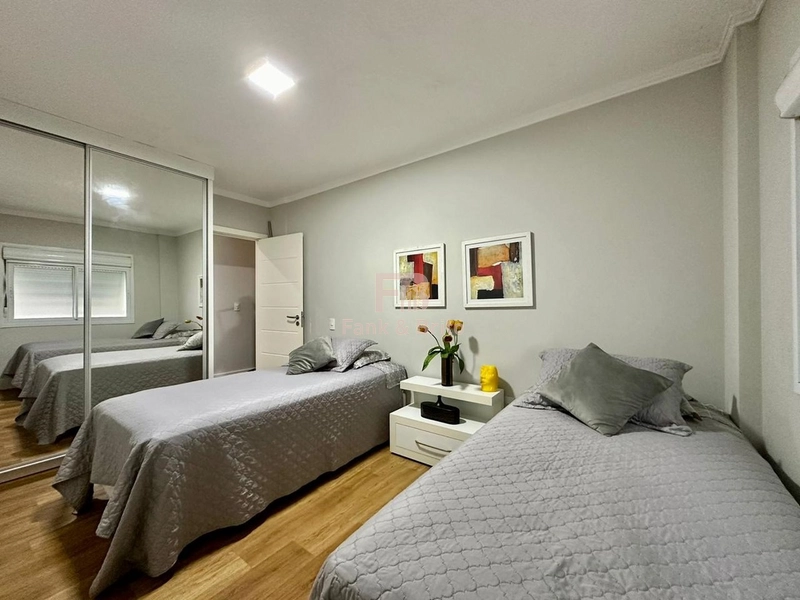 BEIRA MAR, FINO DECORADO, AMPLO APARTAMENTO!!!: 17ª foto da galeria de imagens do imóvel