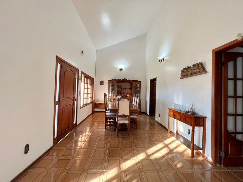 CASA A VENDA EM ZONA RESIDENCIAL EM CAPÃO DA CANOA: 7ª foto da galeria de imagens do imóvel