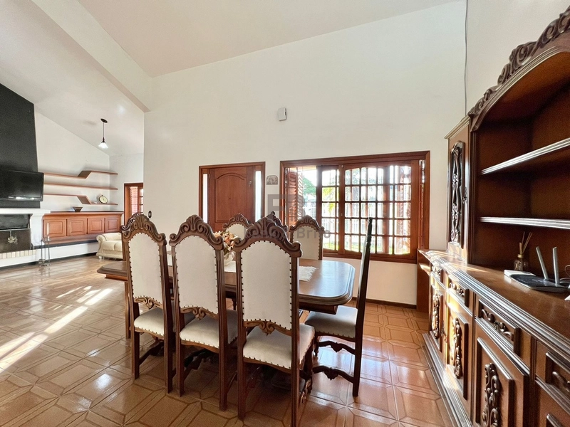 CASA A VENDA EM ZONA RESIDENCIAL EM CAPÃO DA CANOA: 6ª foto da galeria de imagens do imóvel
