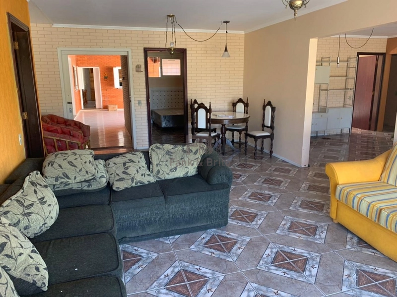 CASA A VENDA EM XANGRI-LA NO BAIRRO DE ATLANTIDA: 20ª foto da galeria de imagens do imóvel