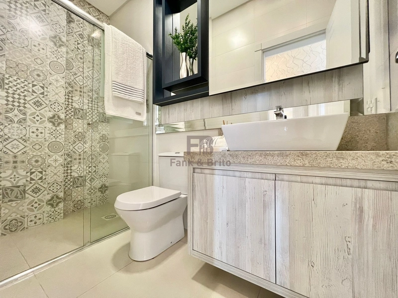 APARTAMENTO DOIS DORMITÓRIOS PERTO DO MAR: 14ª foto da galeria de imagens do imóvel