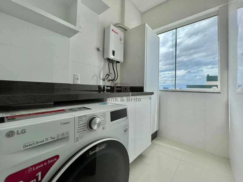 APARTAMENTO DOIS DORMITÓRIOS PERTO DO MAR: 10ª foto da galeria de imagens do imóvel