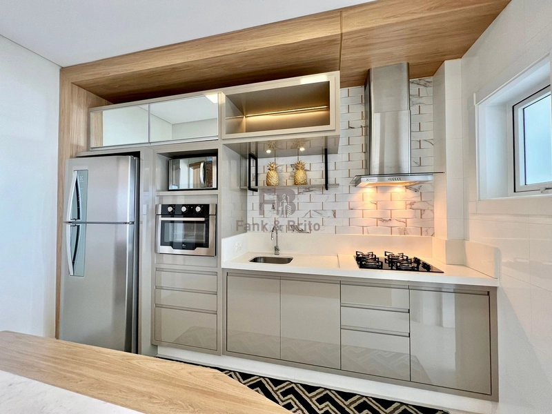 APARTAMENTO DOIS DORMITÓRIOS PERTO DO MAR: 13ª foto da galeria de imagens do imóvel