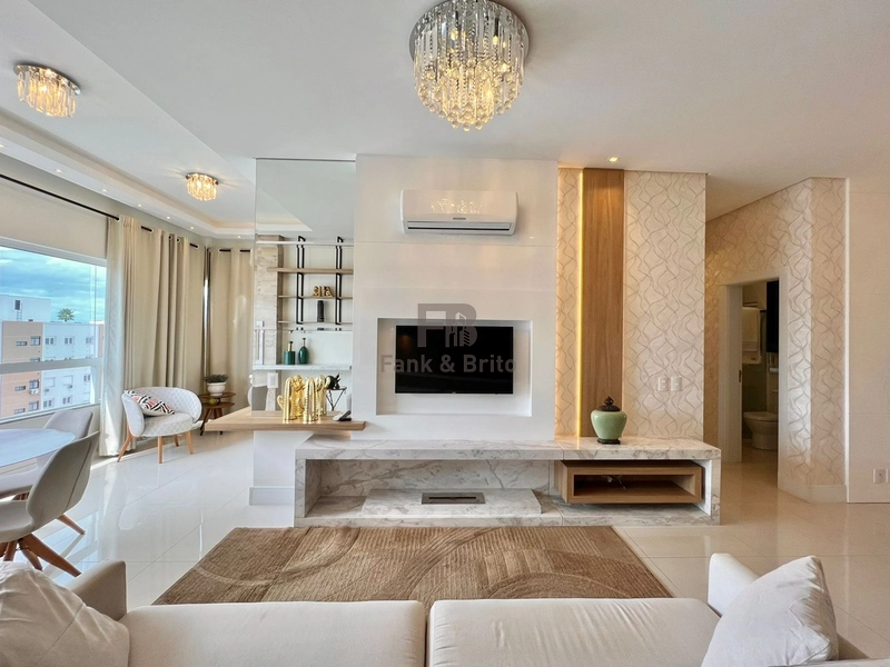APARTAMENTO DOIS DORMITÓRIOS PERTO DO MAR: 11ª foto da galeria de imagens do imóvel