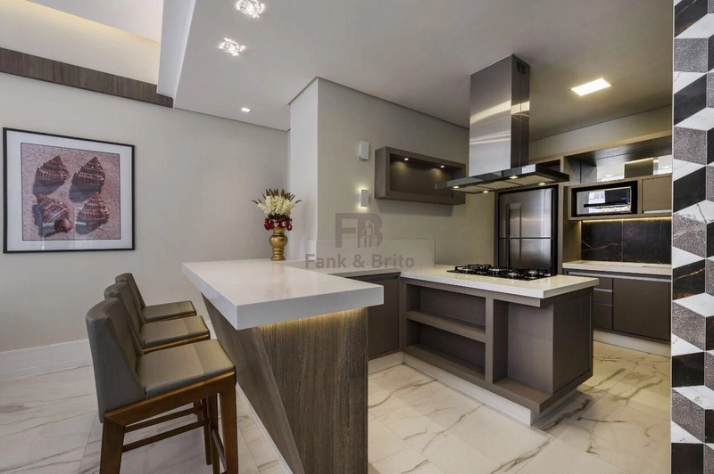 APARTAMENTO DOIS DORMITÓRIOS PERTO DO MAR: 18ª foto da galeria de imagens do imóvel