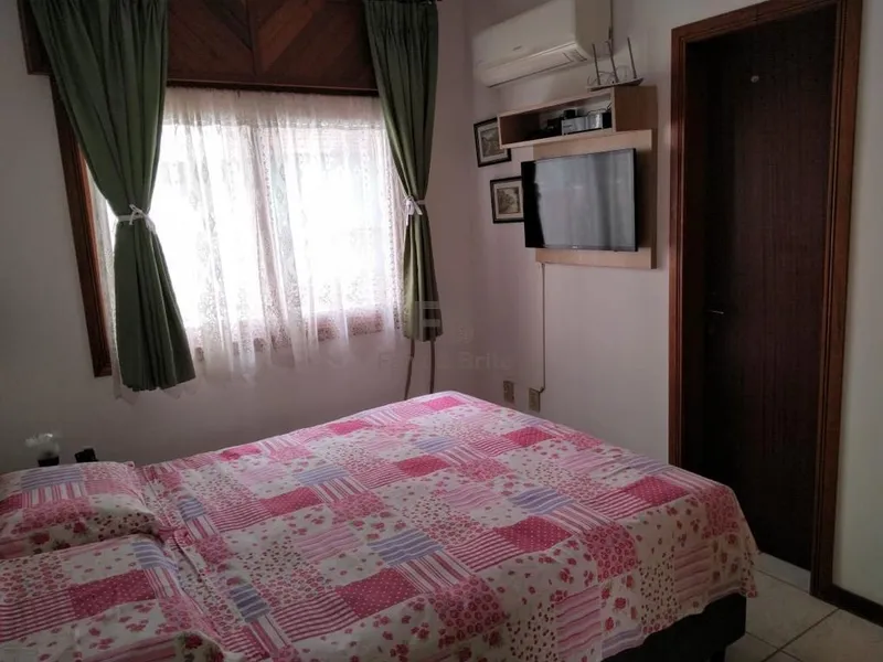 APARTAMENTO DE FRENTE P/ PRAÇA BASSANI, COM VISTA ETERNA P/MAR E PRAÇA: 12ª foto da galeria de imagens do imóvel