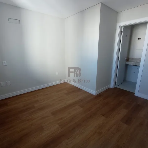 APARTAMENTO NOVO A VENDA A DUAS QUADRAS DO MAR: 6ª foto da galeria de imagens do imóvel