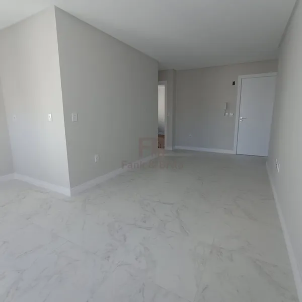 APARTAMENTO NOVO A VENDA A DUAS QUADRAS DO MAR: 8ª foto da galeria de imagens do imóvel