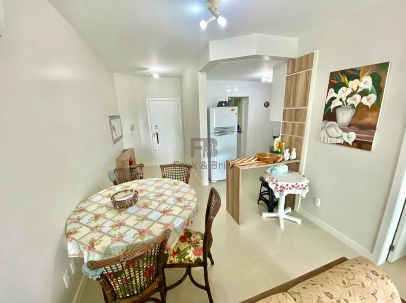 APARTAMENTO A VENDA NA AVENIDA UBIRAJARA, COM VISTA PARA O MAR: 4ª foto da galeria de imagens do imóvel