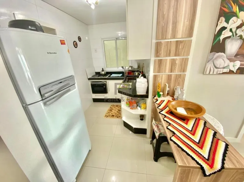 APARTAMENTO A VENDA NA AVENIDA UBIRAJARA, COM VISTA PARA O MAR: 7ª foto da galeria de imagens do imóvel