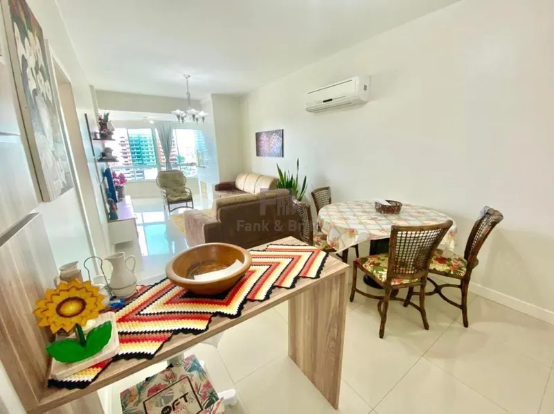 APARTAMENTO A VENDA NA AVENIDA UBIRAJARA, COM VISTA PARA O MAR: 3ª foto da galeria de imagens do imóvel