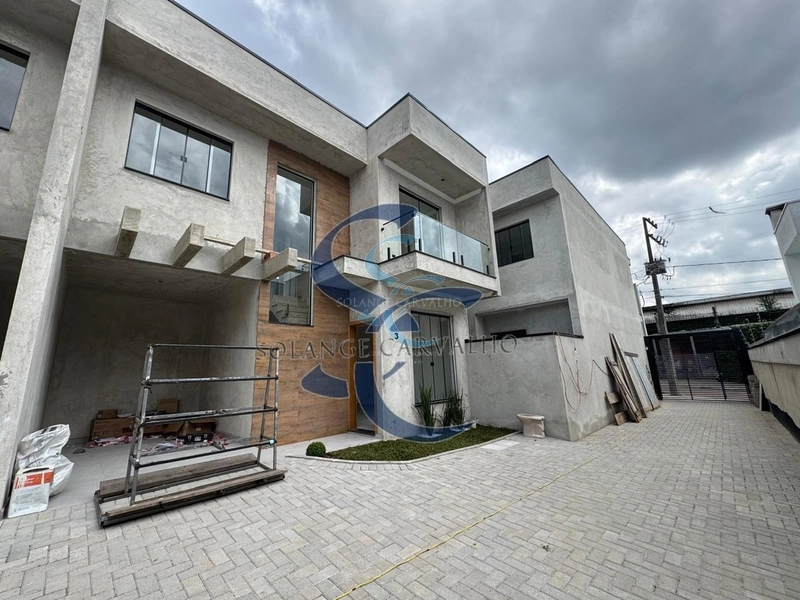 SOBRADO LOCALIZADO NO PINHEIRINHO: 4ª foto da galeria de imagens do imóvel