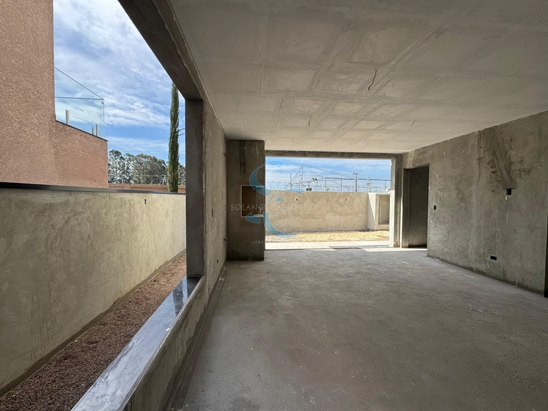 CASA COM 3 QUARTOS SENDO UMA SUÍTE EM CONDOMÍNIO FECHADO: 4ª foto da galeria de imagens do imóvel