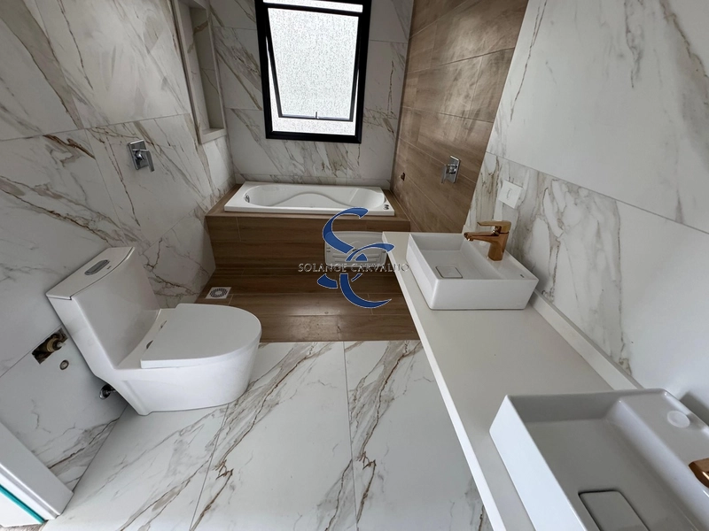 Casa em condomínio no Umbará: 4ª foto da galeria de imagens do imóvel