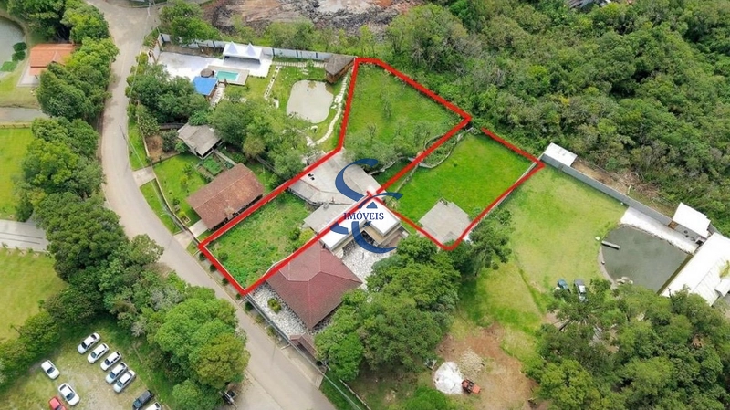 Terreno no Umbará: 1ª foto da galeria de imagens do imóvel