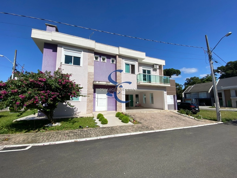 Casa no condomínio San Francisco