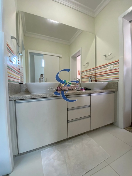 Casa no condomínio San Francisco: 17ª foto da galeria de imagens do imóvel