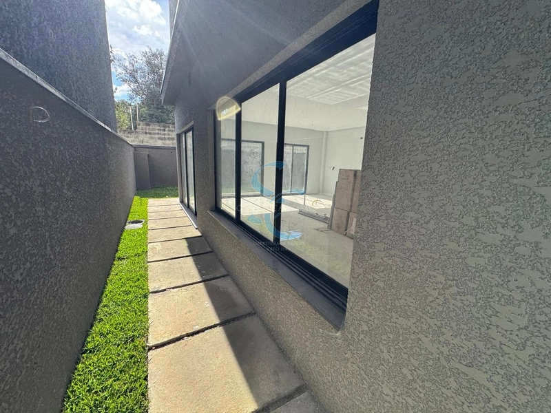 CASA LOCALIZADA NO CONDOMÍNIO PAYSAGE LA VILLE: 4ª foto da galeria de imagens do imóvel