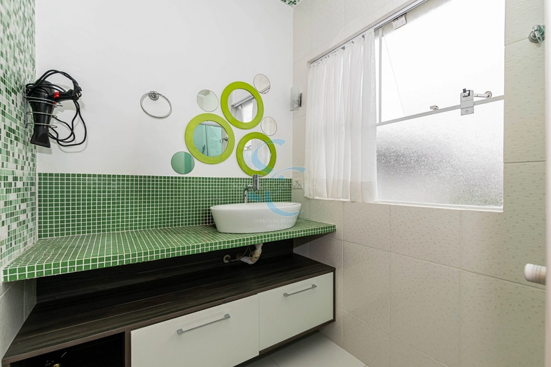 Casa em condomínio no Umbará: 27ª foto da galeria de imagens do imóvel