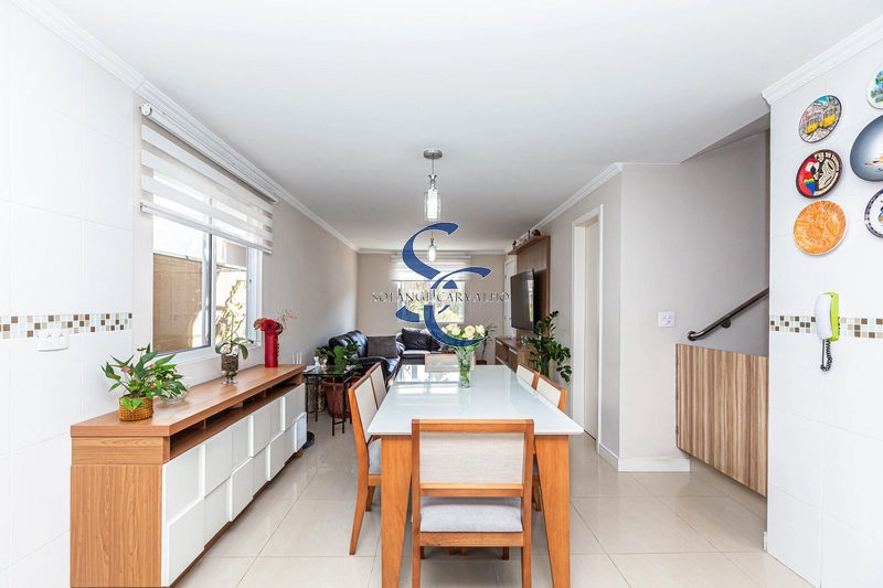 Casa em condomínio no Umbará: 2ª foto da galeria de imagens do imóvel