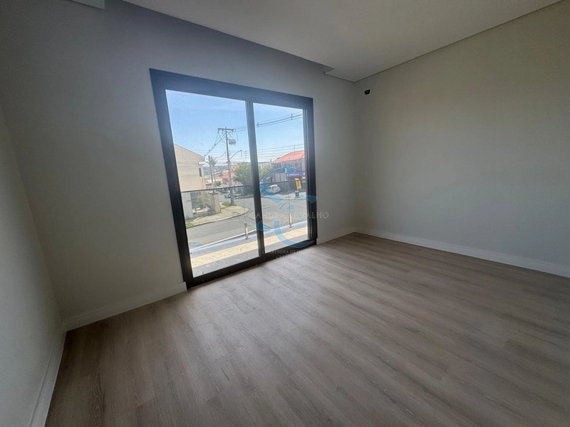 : 19ª foto da galeria de imagens do imóvel