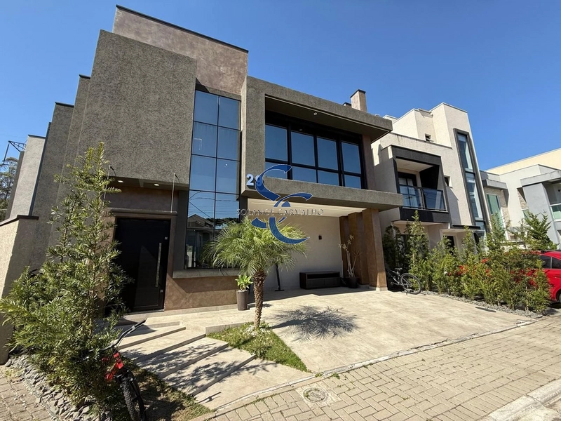 Casa em condomínio no Umbará: 3ª foto da galeria de imagens do imóvel