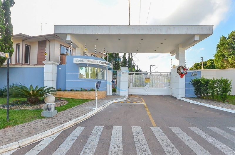 Casa em condomínio no Umbará: 4ª foto da galeria de imagens do imóvel