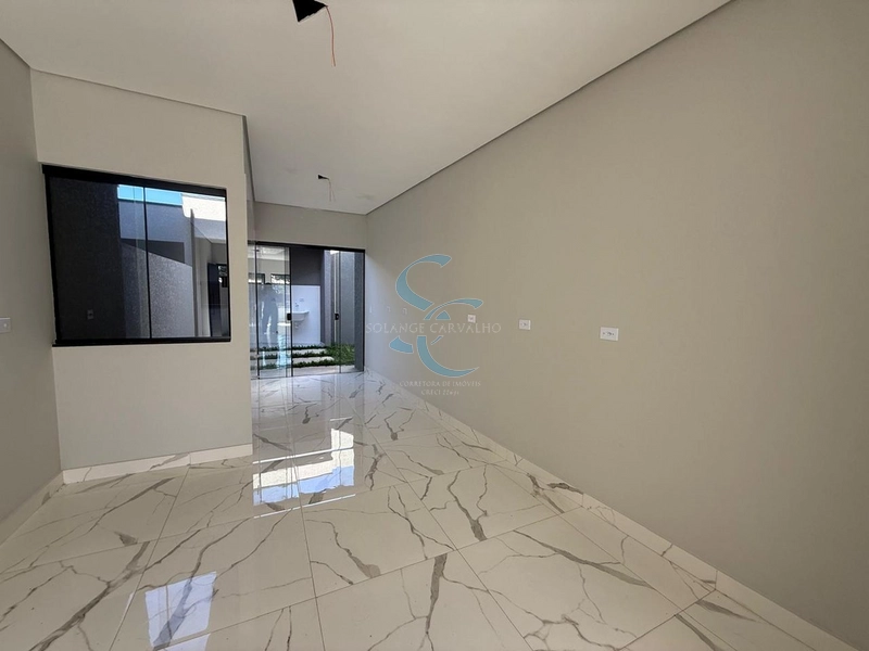 Sobrado no Pinheirinho: 3ª foto da galeria de imagens do imóvel