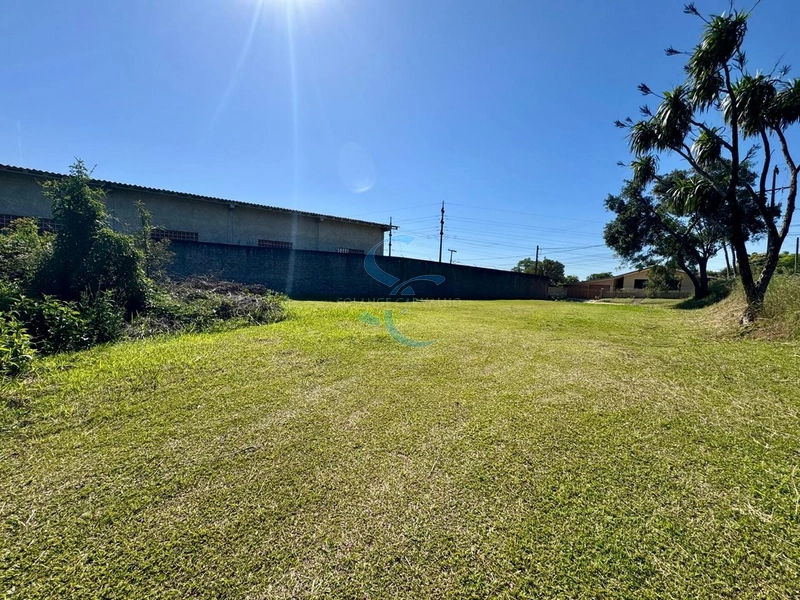 : 2ª foto da galeria de imagens do imóvel