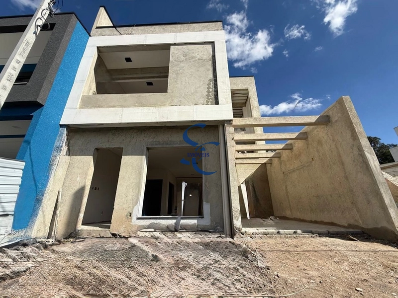 Casa em condomínio no Umbará: 3ª foto da galeria de imagens do imóvel