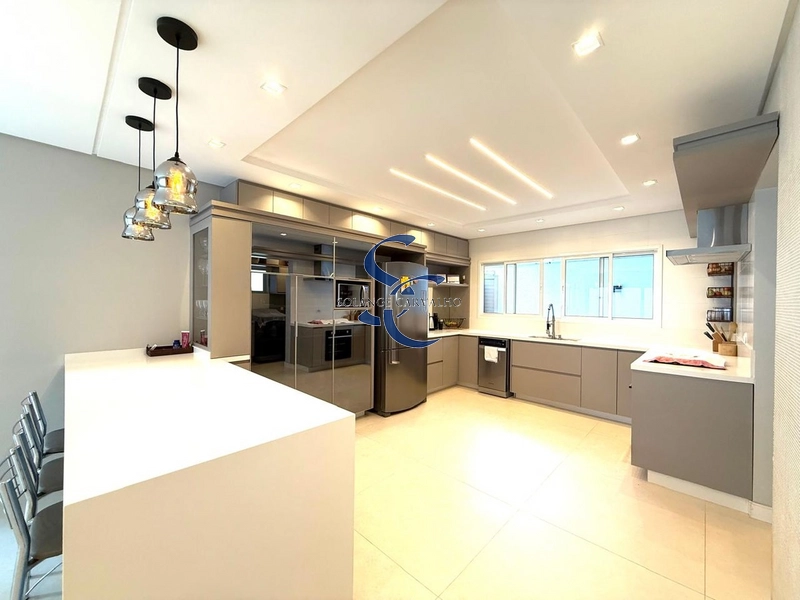 Casa em condomínio no Umbará: 3ª foto da galeria de imagens do imóvel