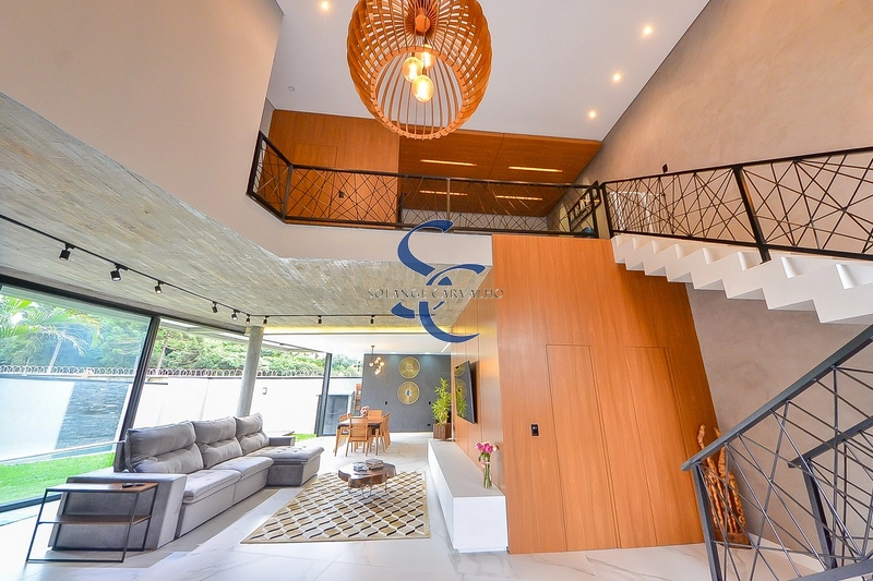 Casa em condomínio no Umbará: 3ª foto da galeria de imagens do imóvel