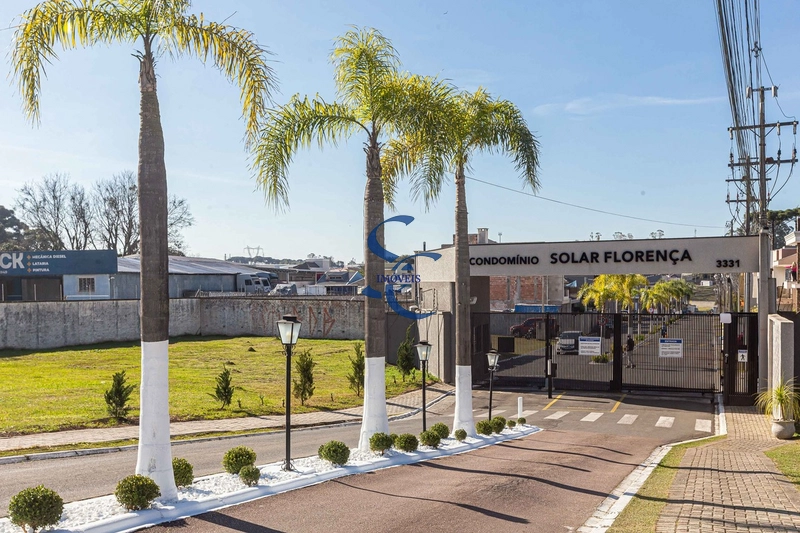 Casa em condomínio no Umbará: 3ª foto da galeria de imagens do imóvel