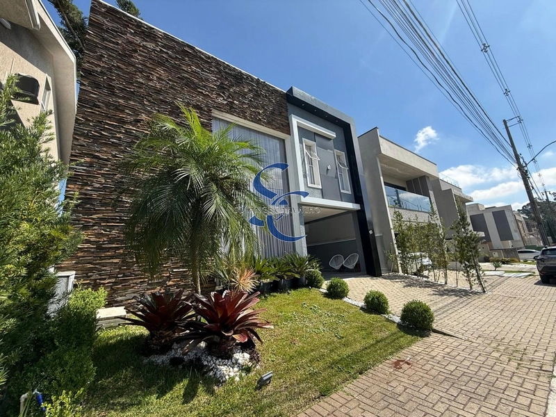 Casa em condomínio no Umbará: 3ª foto da galeria de imagens do imóvel