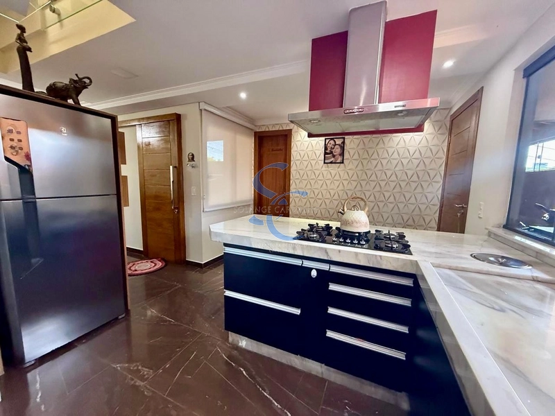 Sobrado de esquina: 4ª foto da galeria de imagens do imóvel