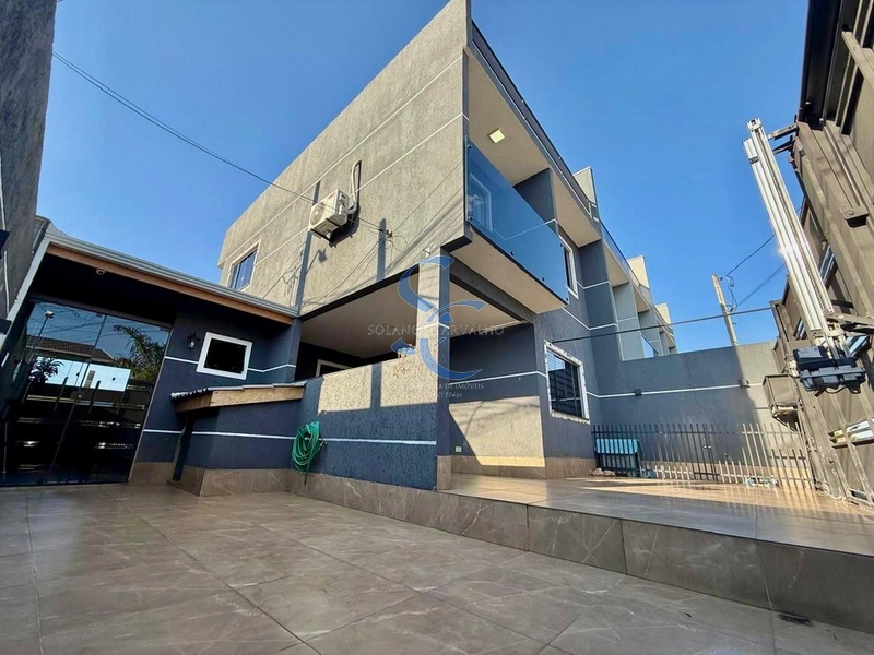 Sobrado de esquina: 1ª foto da galeria de imagens do imóvel