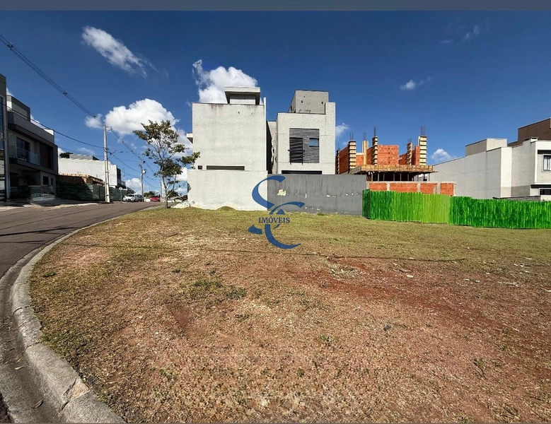 Terreno em condomínio no Umbará: 1ª foto da galeria de imagens do imóvel