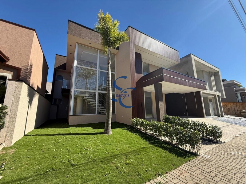 Casa em condomínio no Umbará: 3ª foto da galeria de imagens do imóvel