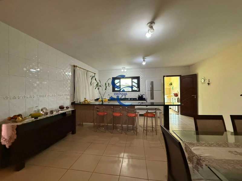 Casa no Umbará: 7ª foto da galeria de imagens do imóvel