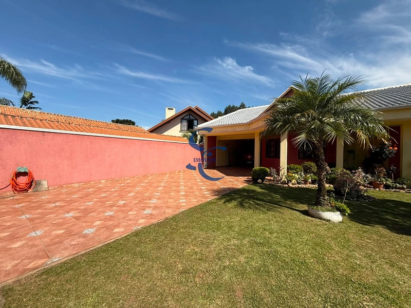 Casa no Umbará: 2ª foto da galeria de imagens do imóvel