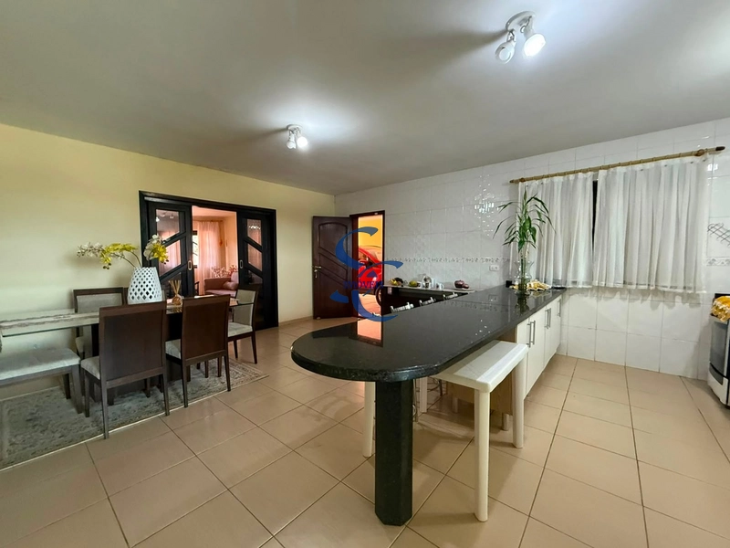 Casa no Umbará: 8ª foto da galeria de imagens do imóvel
