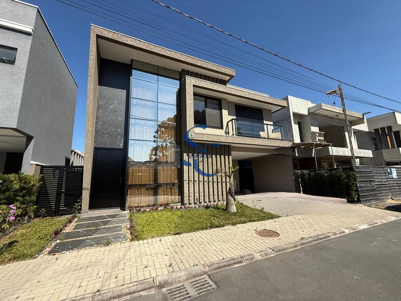 Casa em condomínio no Umbará: 3ª foto da galeria de imagens do imóvel
