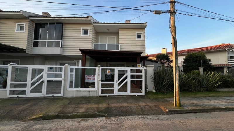 Casa em Condomínio Residencial – A poucos metros da Praia: 3ª foto da galeria de imagens do imóvel