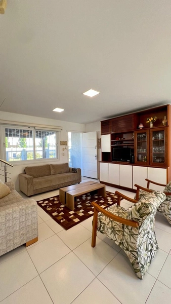 Casa em Condomínio Residencial – A poucos metros da Praia: 5ª foto da galeria de imagens do imóvel