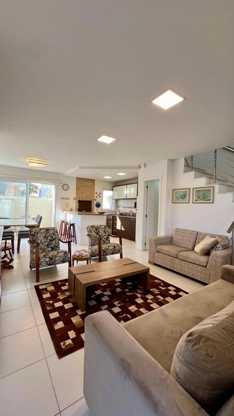 Casa em Condomínio Residencial – A poucos metros da Praia: 4ª foto da galeria de imagens do imóvel