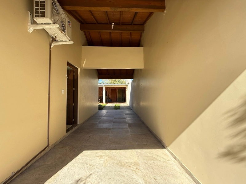 Charmosa e Aconchegante: Casa à Venda: 14ª foto da galeria de imagens do imóvel