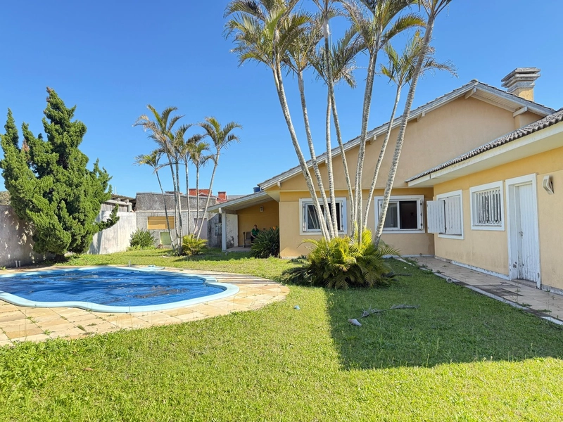 Casa com Piscina, Espaço Gourmet e Quintal Espaçoso: 1ª foto da galeria de imagens do imóvel