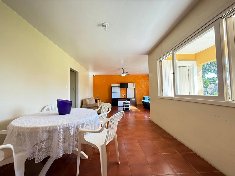 Casa com Piscina, Espaço Gourmet e Quintal Espaçoso: 10ª foto da galeria de imagens do imóvel